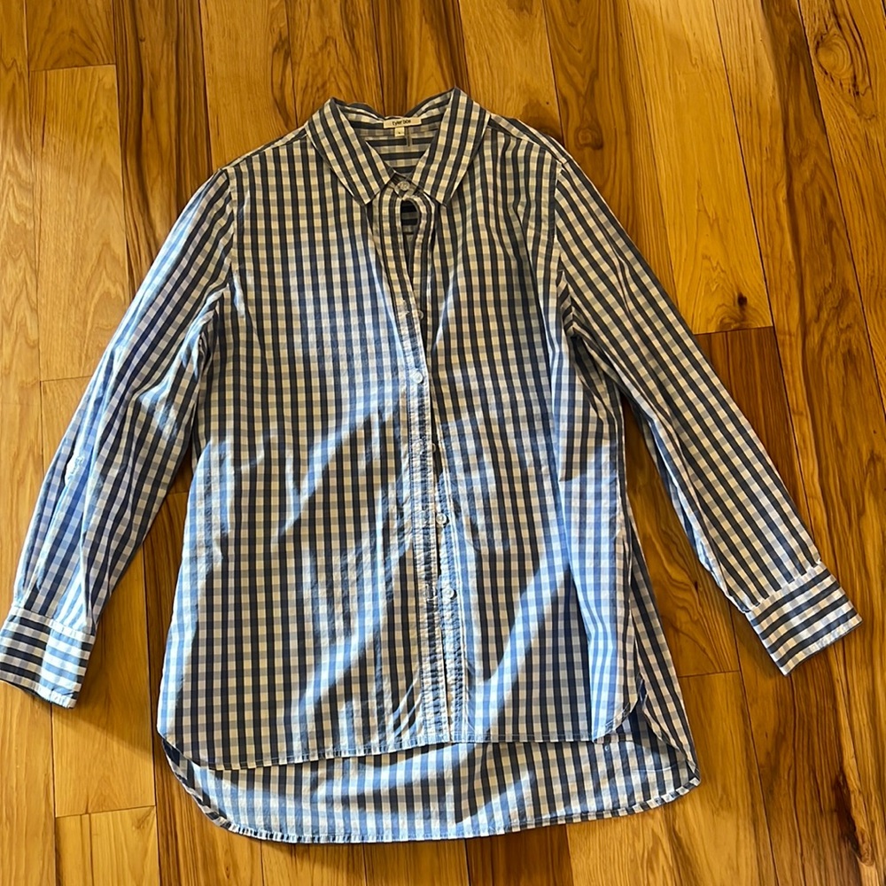 Tyler Boe Tunic Top.